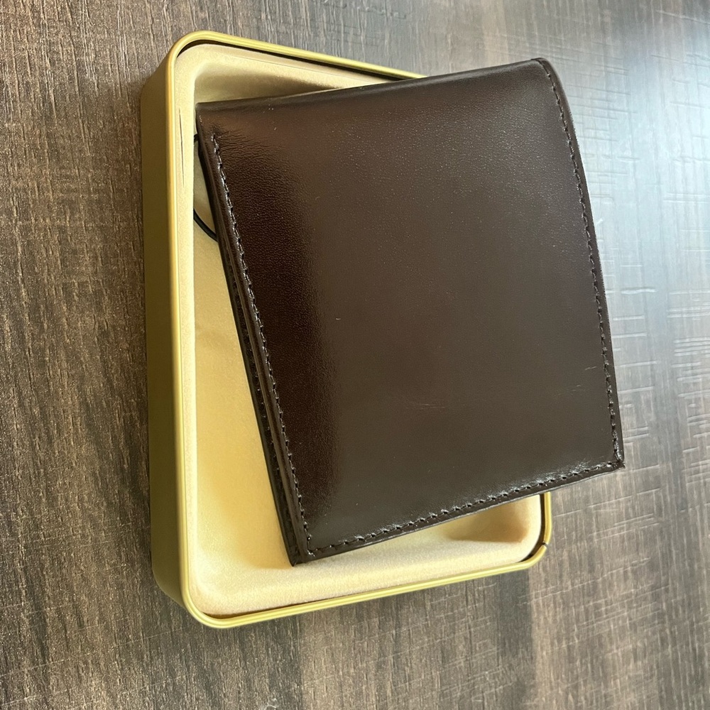 Johnston and Murphy Slim Bifold Wallet